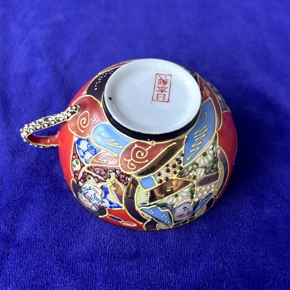 Antique Japanese Satsuma Dragonware Moriage Gold Tea Set - Hand Painted - Picture 10 of 16